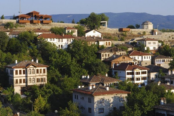 Berbagai Jenis Rumah Turki Yang Dapat Anda Beli